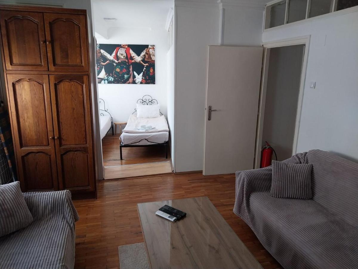 Budget Apartment Balkanika เบลเกรด ภายนอก รูปภาพ
